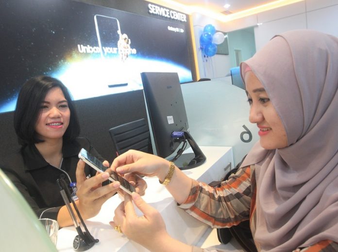 Tips Supaya Smartphone Lancar dan Aman Saat Liburan