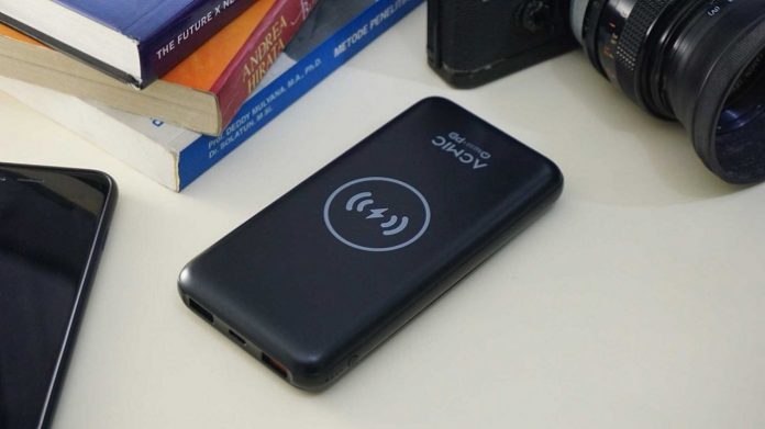 ACMIC W10PRO, Power Bank Premium dengan Wireless Charging dengan Triple Fast Charging System ACMIC W10PRO, Power Bank Premium dengan Wireless Charging dengan Triple Fast Charging System