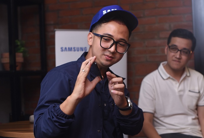 Asian Games 2018, Edho Zell bikin vlog pakai Samsung Galaxy J8