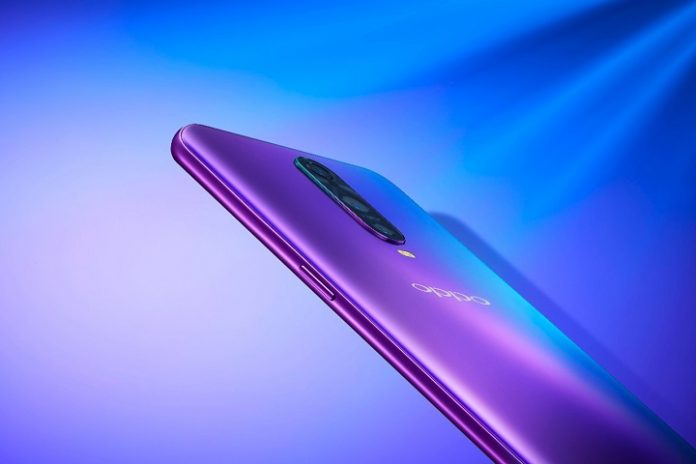 Hp Terbaru OPPO R17 Pro Dipastikan Datang ke Indonesia Januari 2019 Hp Terbaru OPPO R17 Pro Dipastikan Datang ke Indonesia Januari 2019