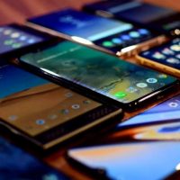 10 Hp Android dengan Performa Terbaik Februari 2019