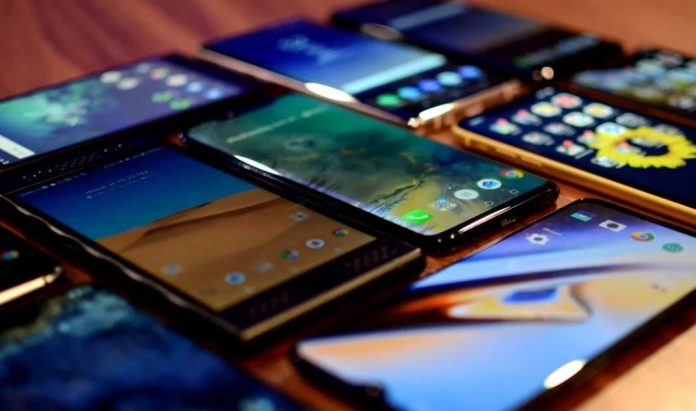 10 Hp Android dengan Performa Terbaik Februari 2019