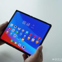 Saingi Samsung, Oppo Bakal Rilis Ponsel Lipat dengan Layar LTPO