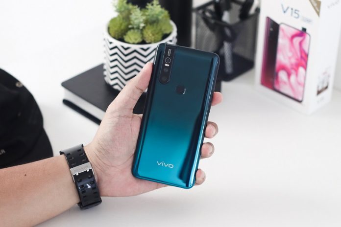 Review Vivo V15 - 32MP PopUp Camera (5) Review Vivo V15 - 32MP PopUp Camera (5)