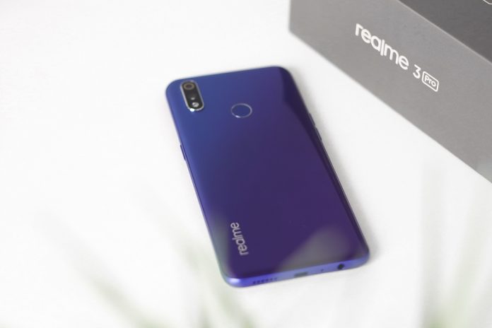 Review realme 3 Pro Kamera lebih keren, Baterai tahan lama (5) Review realme 3 Pro Kamera lebih keren, Baterai tahan lama (4)
