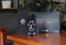 Unboxing OPPO Reno5 Marvel Edition, Intip Isi Paket Penjualannya !