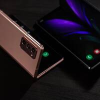 Setelah Hape, Samsung Kembangkan Tablet Layar Lipat Tiga?