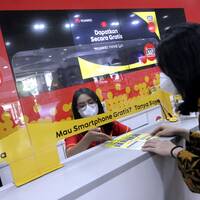 Pertama di Indonesia, Indosat Ooredoo Hadirkan Gerai Layanan Berkonsep Shop-In-Shop