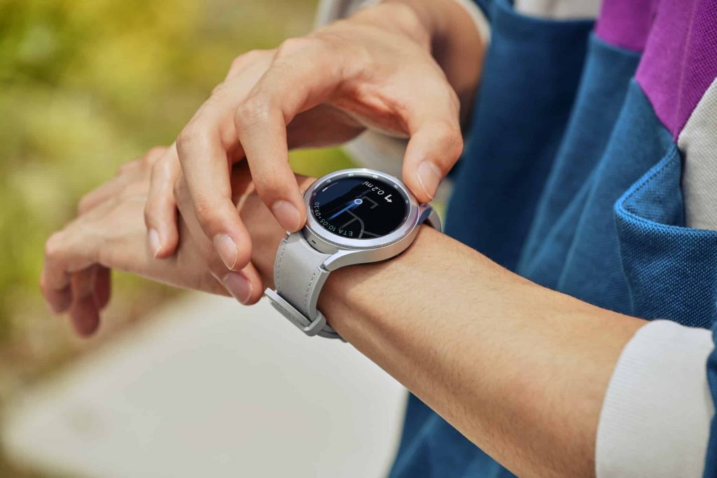 Spesifikasi dan Harga Samsung Galaxy Watch 4 dan Wa   tch 4