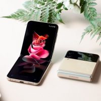 Samsung Galaxy Z Flip 3 Dilengkapi Peningkatan dan Fitur Terbaru Samsung Galaxy Z Flip 3 (2) (1)