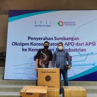 Covid Belum Selesai, OPPO Kembali Sumbangkan Konsentrator Oksigen dan APD Covid Belum Selesai, OPPO Kembali Sumbangkan Konsentrator Oksigen dan APD (1)