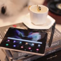 Samsung Galaxy Z Fold 3 5G Diklaim Cocok Jadi Teman Kerja Ilustrator, Ini Alasan!!