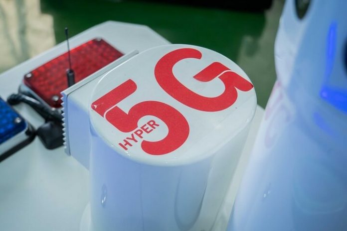 telkomsel 5g (1) telkomsel 5g (1)