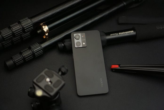 review OPPO Reno 7 4G (1) portrait expert review OPPO Reno 7 4G (1) portrait expert