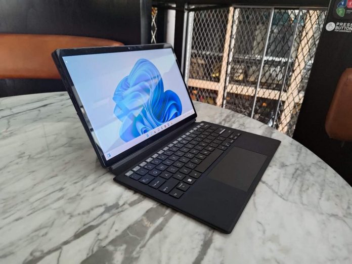Asus Vivobook 13 Slate OLED (T3300)