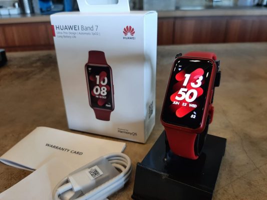 Хуавей бэнд 7. Huawei Band 7.