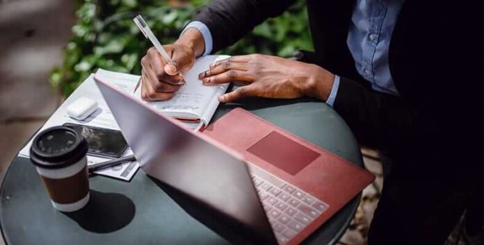 Entrepreneur Muda (1) Entrepreneur Muda (1)