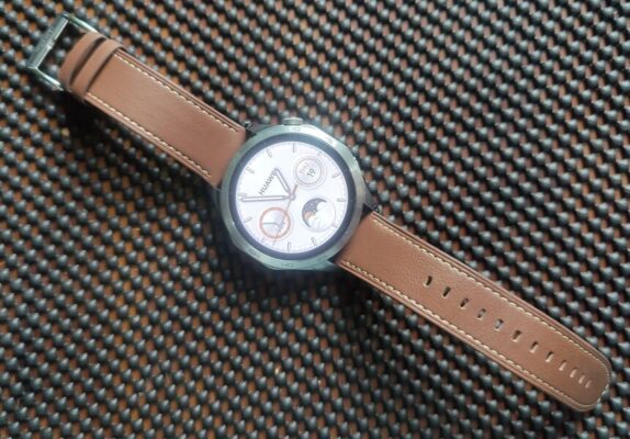 Smartwatch Huawei Watch 4 (9)