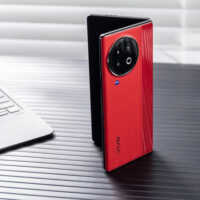 hp lipat vivo X Fold3 (1)