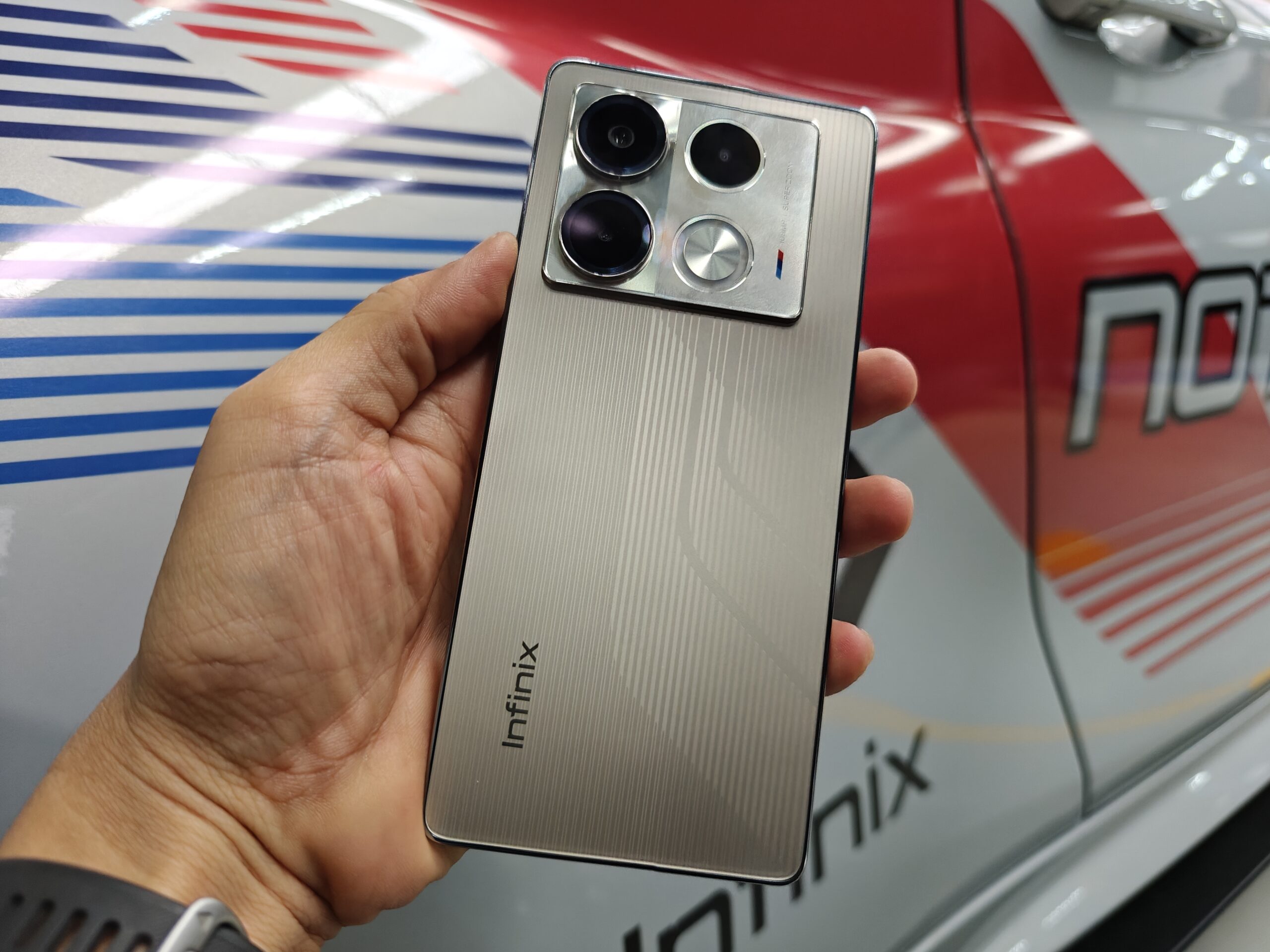 Note 40 pro racing edition