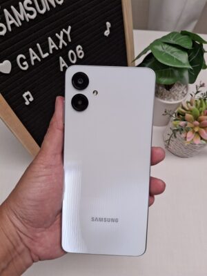 Samsung Galaxy A06 (4) a