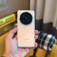6 Rekomendasi Kamera Ponsel Andalan untuk Tangkap Momen Spektakuler di Panggung ! vivo x200 pro