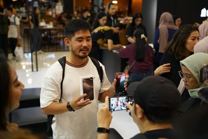 Beli iPhone 16 di BliBli (2) (1) Beli iPhone 16 di BliBli (2) (1)