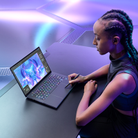 Predator Triton 14 AI – Lifestyle (2)