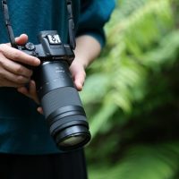 Canon Hadirkan Lensa Telefoto Ringkas dan Terjangkau untuk Pemula (2) (1)