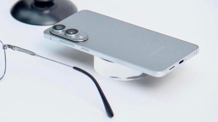 Samsung Galaxy S25 Edge (3) (1) Samsung Galaxy S25 Edge (3) (1)