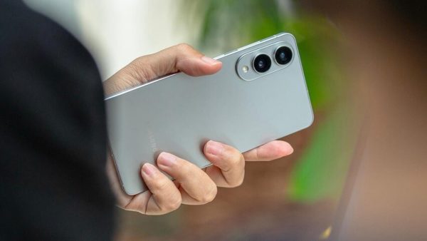 Samsung Galaxy S25 Edge (4) (1)