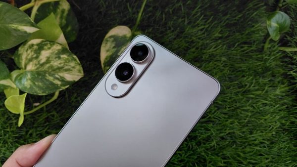 review Samsung Galaxy S25 Edge c