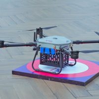 XLSMART Hadirkan Drone Berbasis 5G Untuk Pengiriman Barang XLSMART Hadirkan Drone Berbasis 5G Untuk Pengiriman Barang (1)