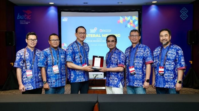 XLSMART dan Telkom Berkolaborasi Tingkatkan Pengalaman Pelanggan dan Monetisasi Trafik (1) XLSMART dan Telkom Berkolaborasi Tingkatkan Pengalaman Pelanggan dan Monetisasi Trafik (1)