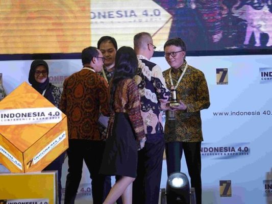 Inovasi Telkomsel 5G in The Box Raih Penghargaan_1a (1)