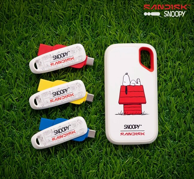 SANDISK Snoopy Limited Edition Portable SSD dan Phone Drive (1) SANDISK Snoopy Limited Edition Portable SSD dan Phone Drive (1)