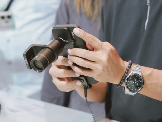 4. OPPO Find X9 Pro dengan Teleconverter (1)