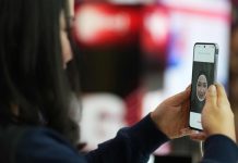 Telkomsel Terapkan Registrasi Biometrik Wajah untuk Nomor Seluler Baru_1C (1)